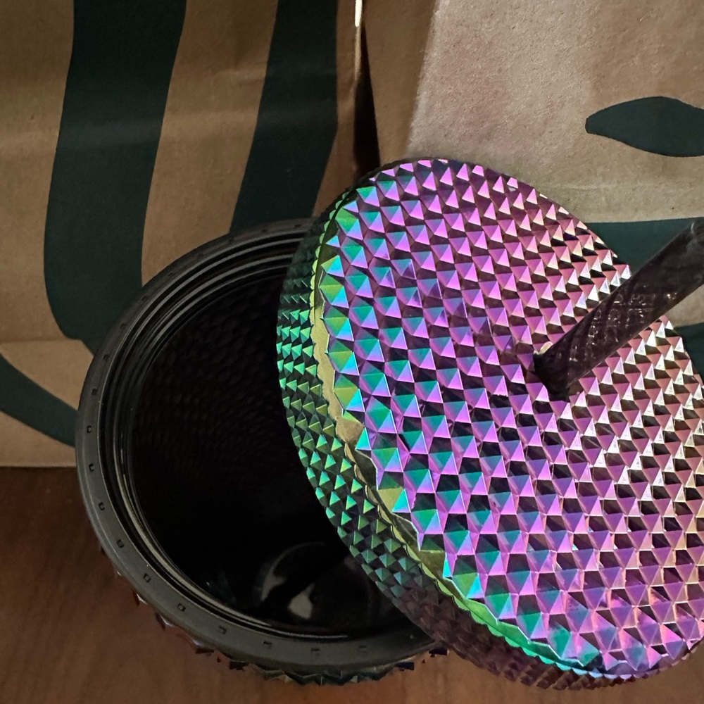 Starbucks Tumbler Oil Slick Studded - Venti 24oz - Fall 2023 - Picture 5 of 5